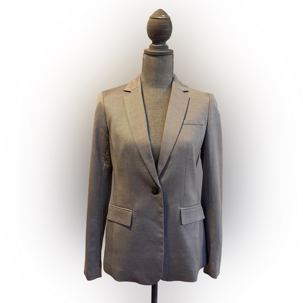 NWT Banana Republic Light Gray Blazer, Size 2 - Picture 3 of 10